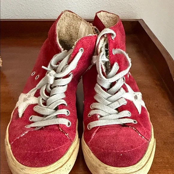 Golden Goose Burgundy High-Top Sneakers with Star - Picture 3 of 3